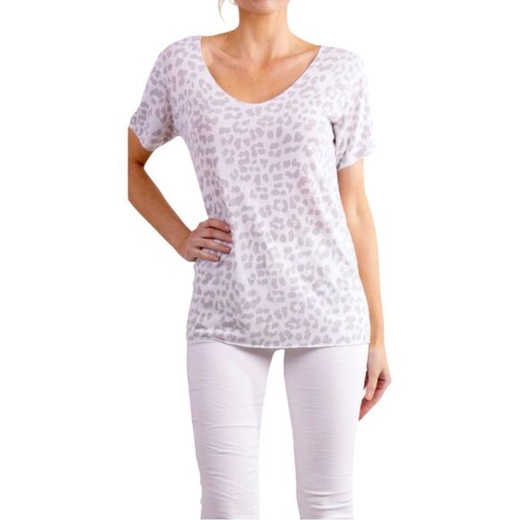 Gigi Moda Apuma Leopard Print Top White Gray Silver Metallic Women’s Size OSFM - Picture 1 of 7